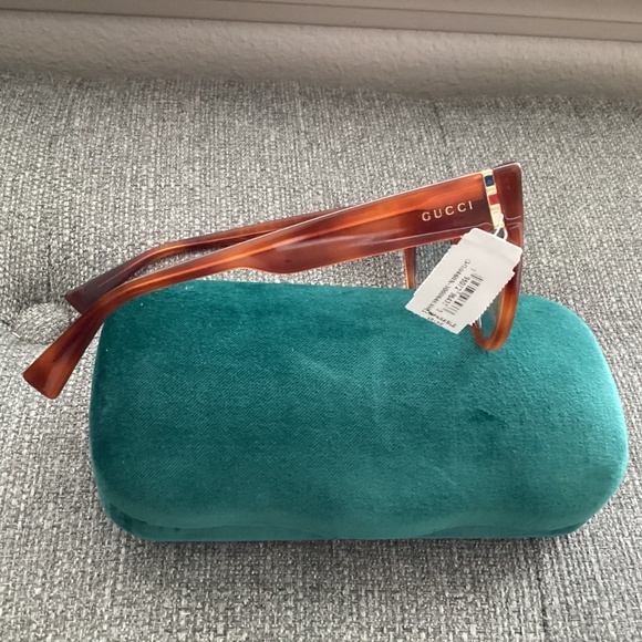 Gucci Core 53mm Cat Eye Sunglasses - Picture 5 of 11